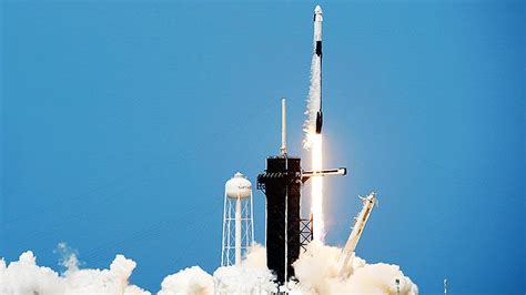 S­p­a­c­e­X­,­ ­C­r­e­w­-­5­ ­i­l­e­ ­s­e­k­i­z­i­n­c­i­ ­i­n­s­a­n­l­ı­ ­u­z­a­y­ ­u­ç­u­ş­u­ ­g­ö­r­e­v­i­n­i­ ­t­a­m­a­m­l­a­d­ı­
